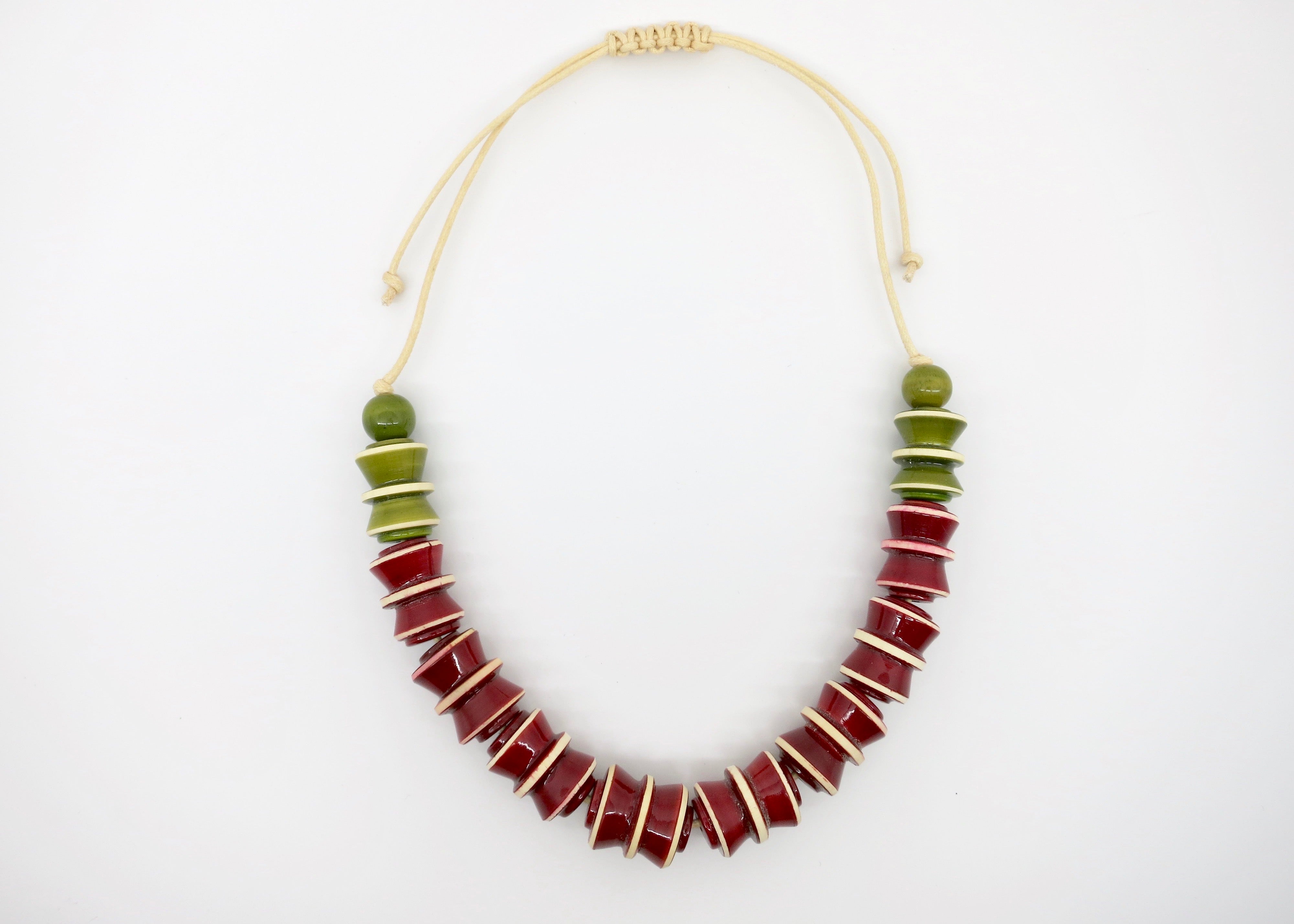 The Accordion Necklace (available in 3 different colors) - Craft Stories
