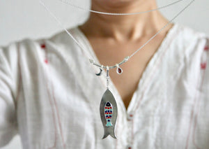 Indian folk art charm necklace - Lai