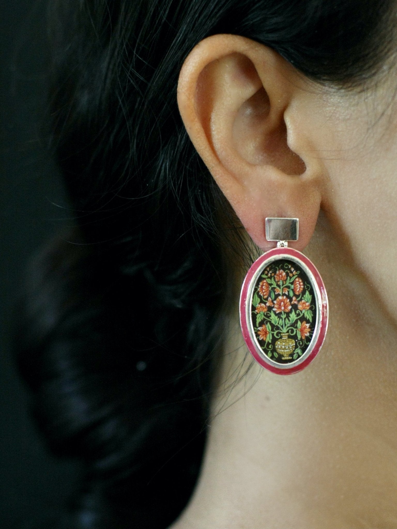 Luxurious, and chic, Mughal 'guldan' (vase) oval earrings - Lai