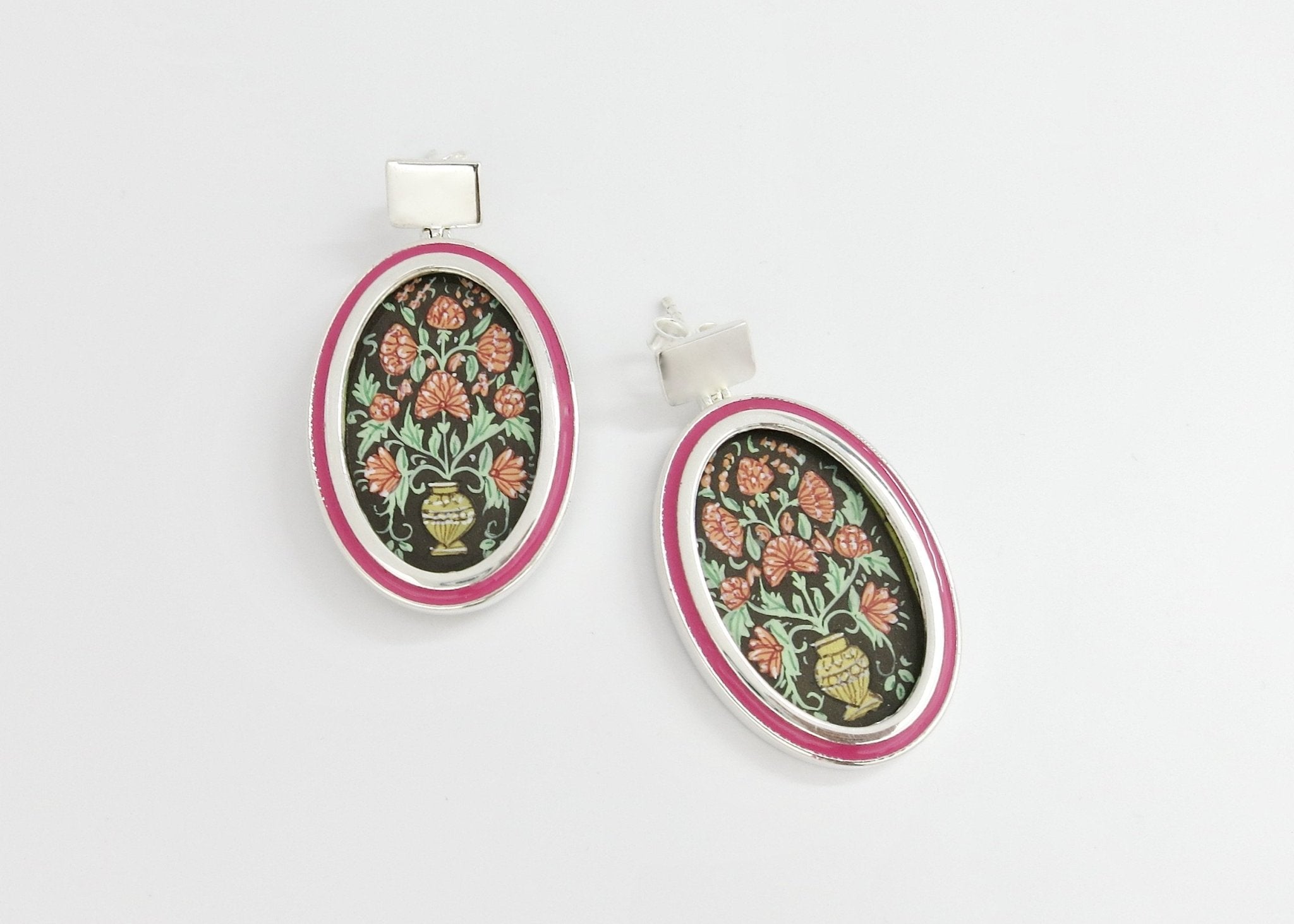 Luxurious, and chic, Mughal 'guldan' (vase) oval earrings - Lai